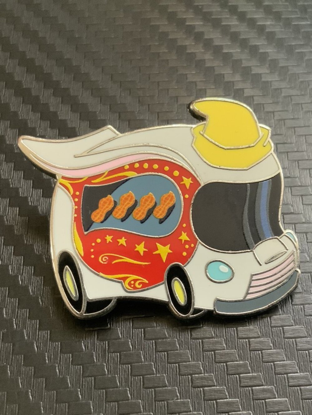 Food Truck Mystery Dumbo Peanuts Disney Pin